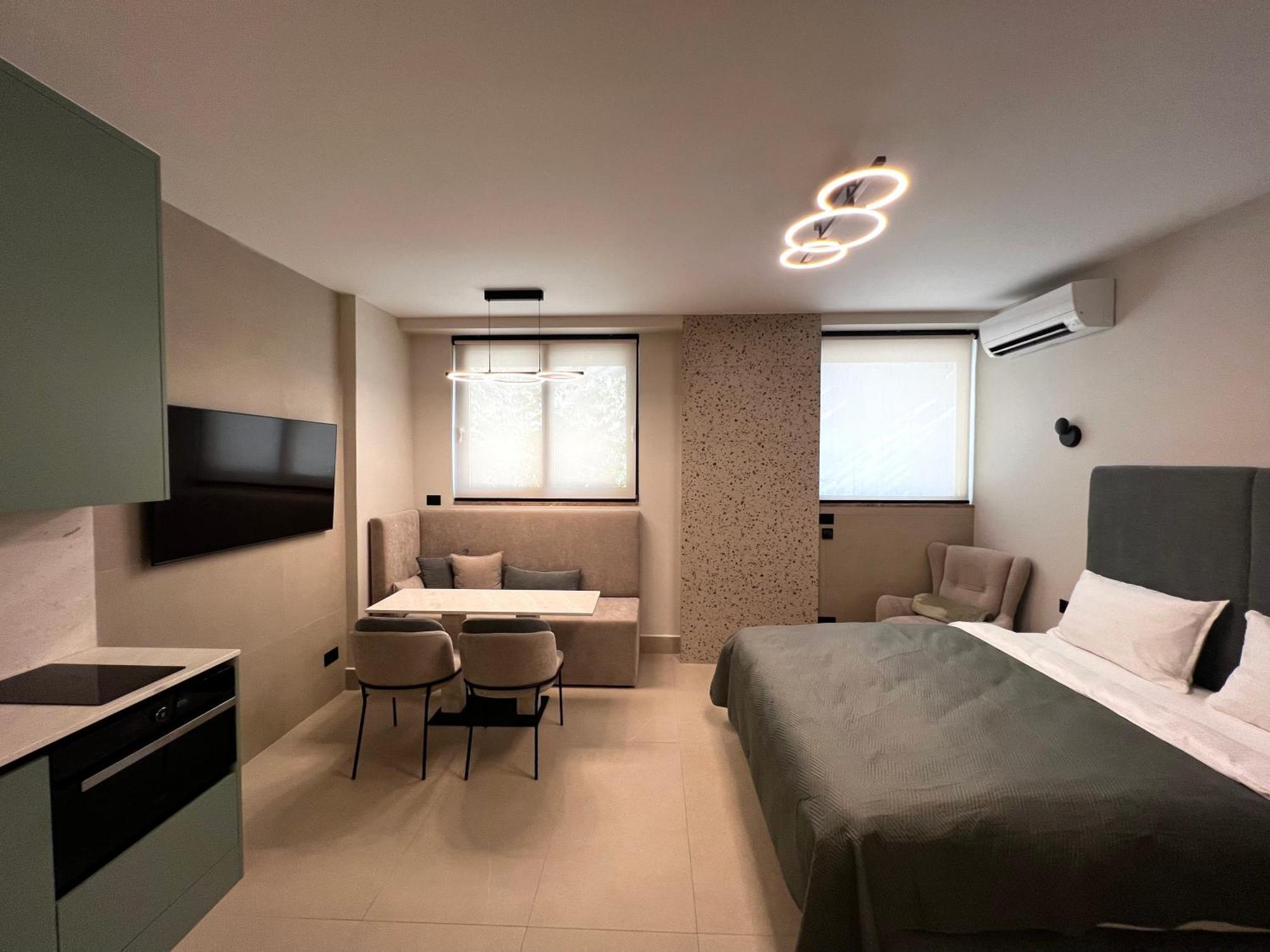 Golden Beach Suites Sarande Bagian luar foto