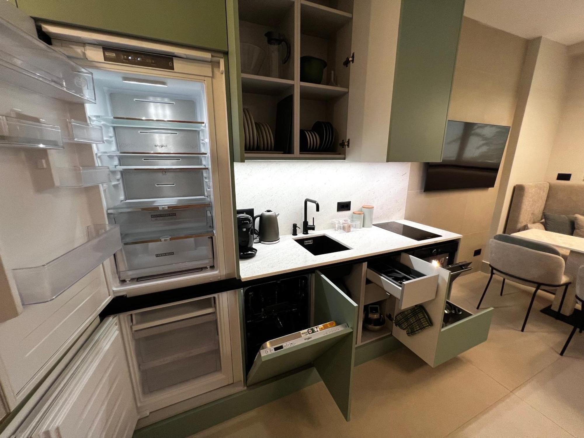 Golden Beach Suites Sarande Bagian luar foto